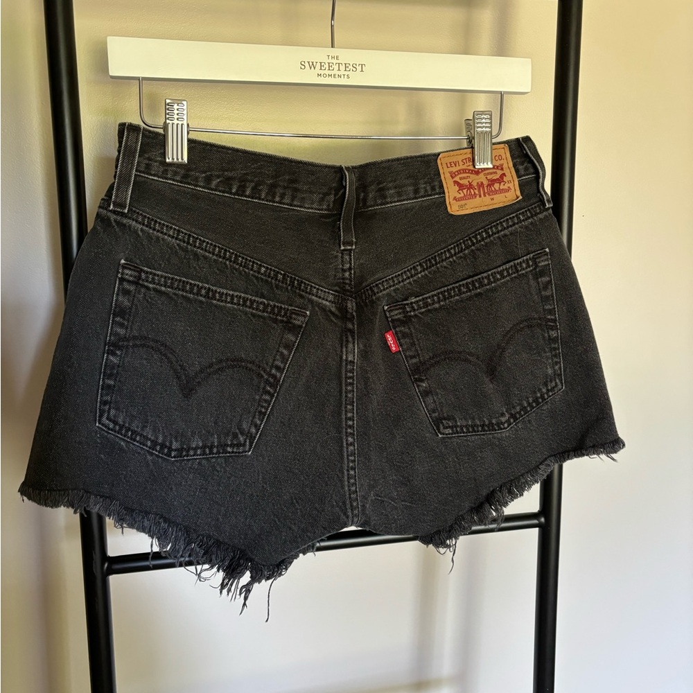 Levi black Jean shorts